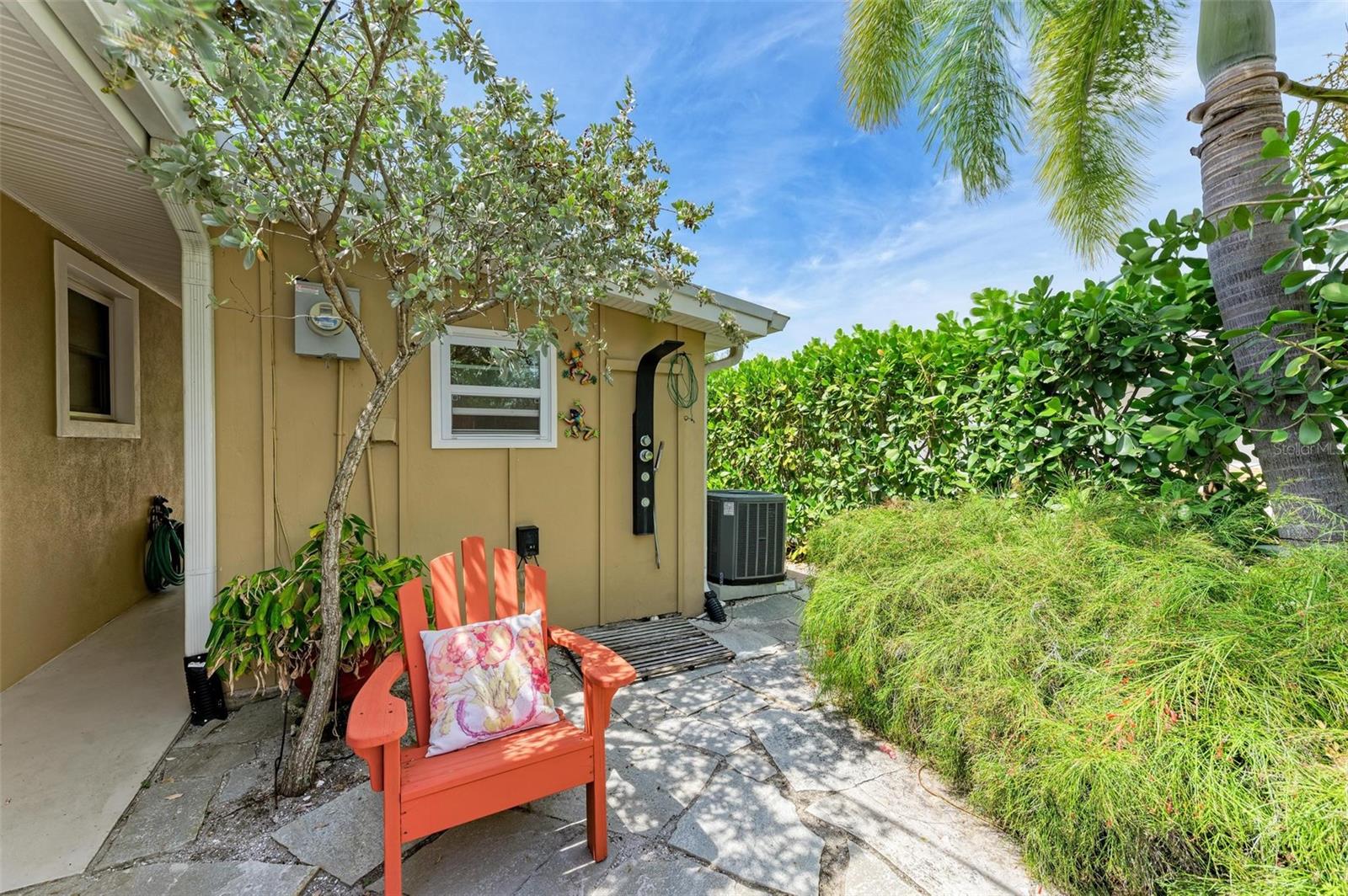 136 CRESCENT DR, ANNA MARIA, FL, 34216