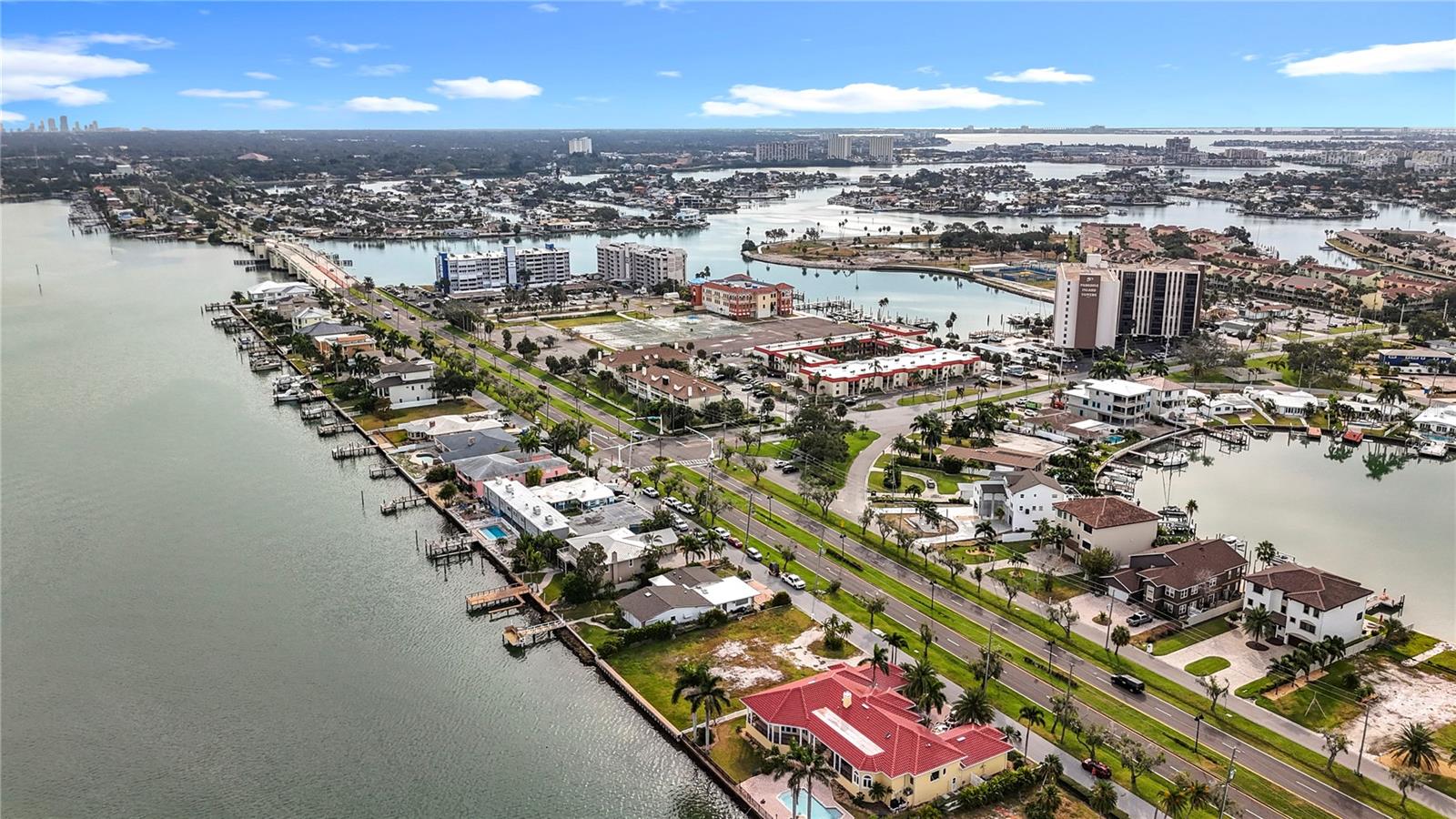 12 PARADISE LN, TREASURE ISLAND, FL, 33706