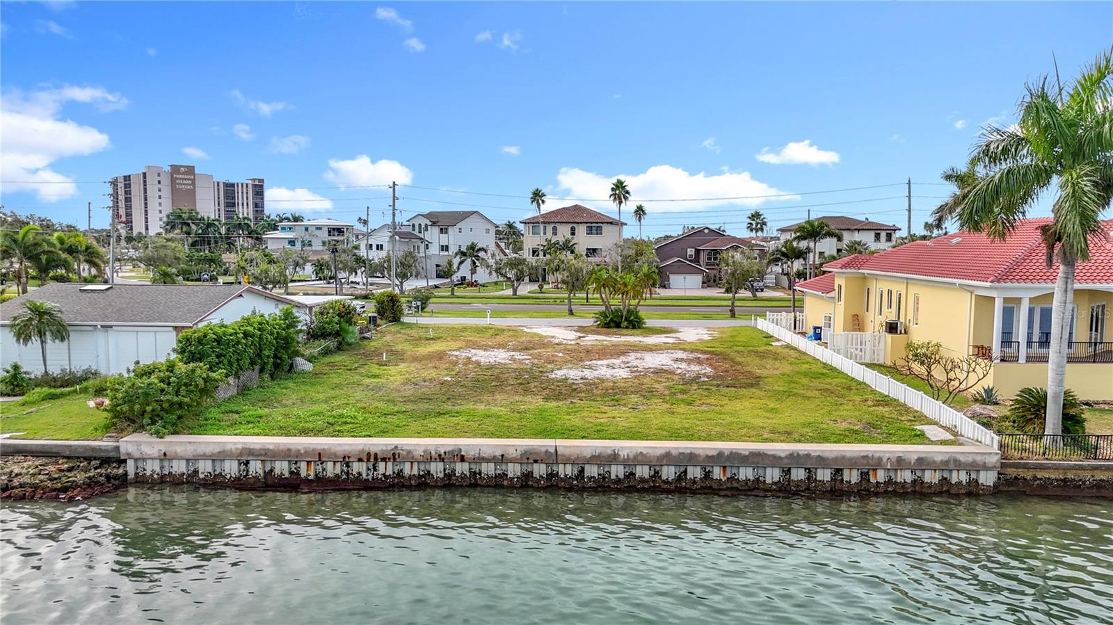 12 PARADISE LN, TREASURE ISLAND, FL, 33706