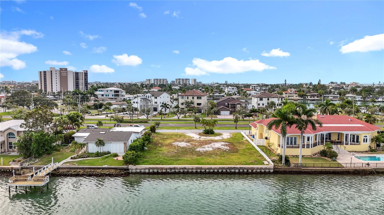 12 PARADISE LN, TREASURE ISLAND, FL, 33706