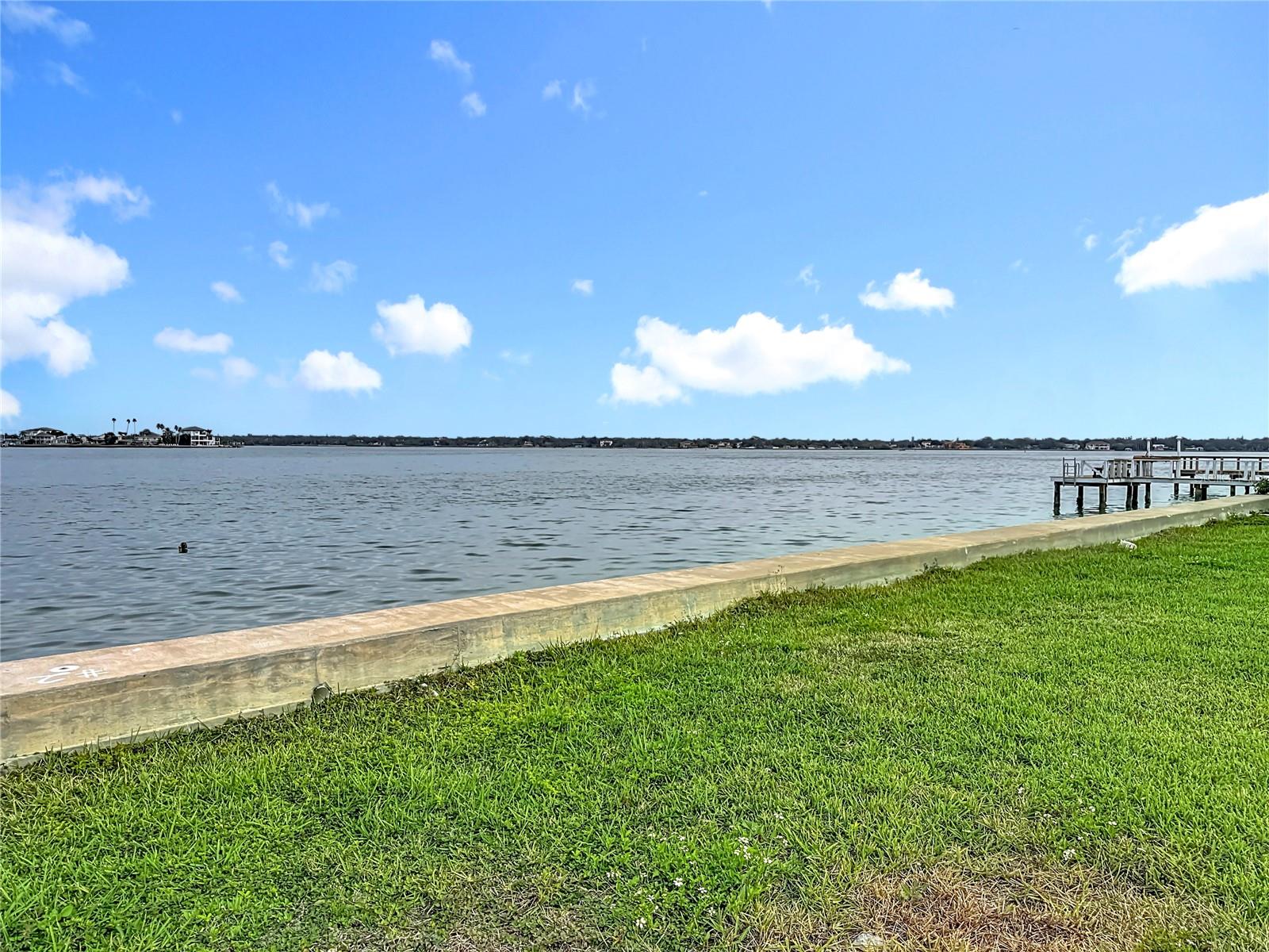 12 PARADISE LN, TREASURE ISLAND, FL, 33706