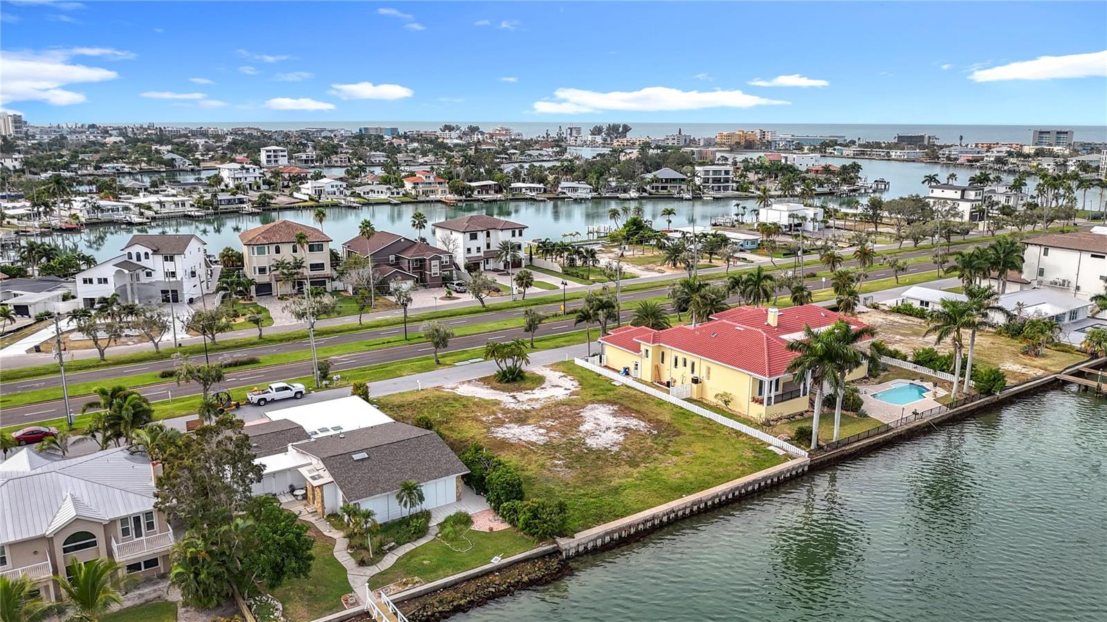 12 PARADISE LN, TREASURE ISLAND, FL, 33706