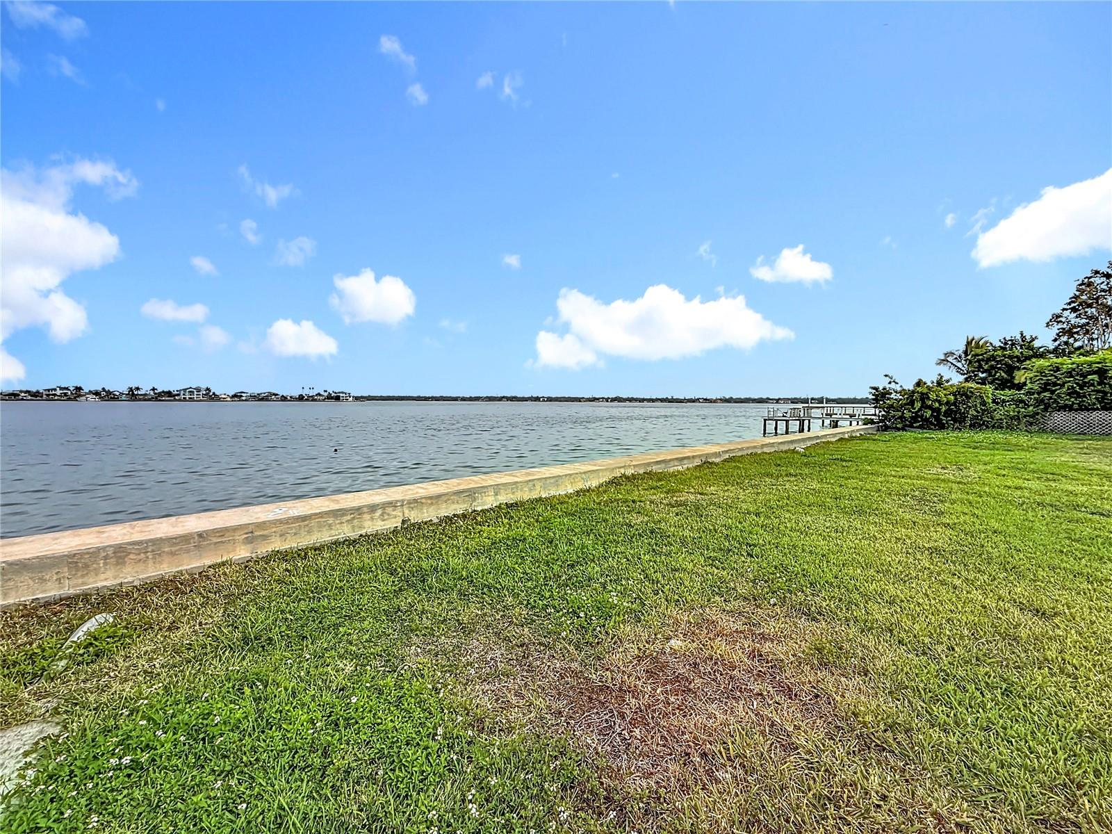 12 PARADISE LN, TREASURE ISLAND, FL, 33706