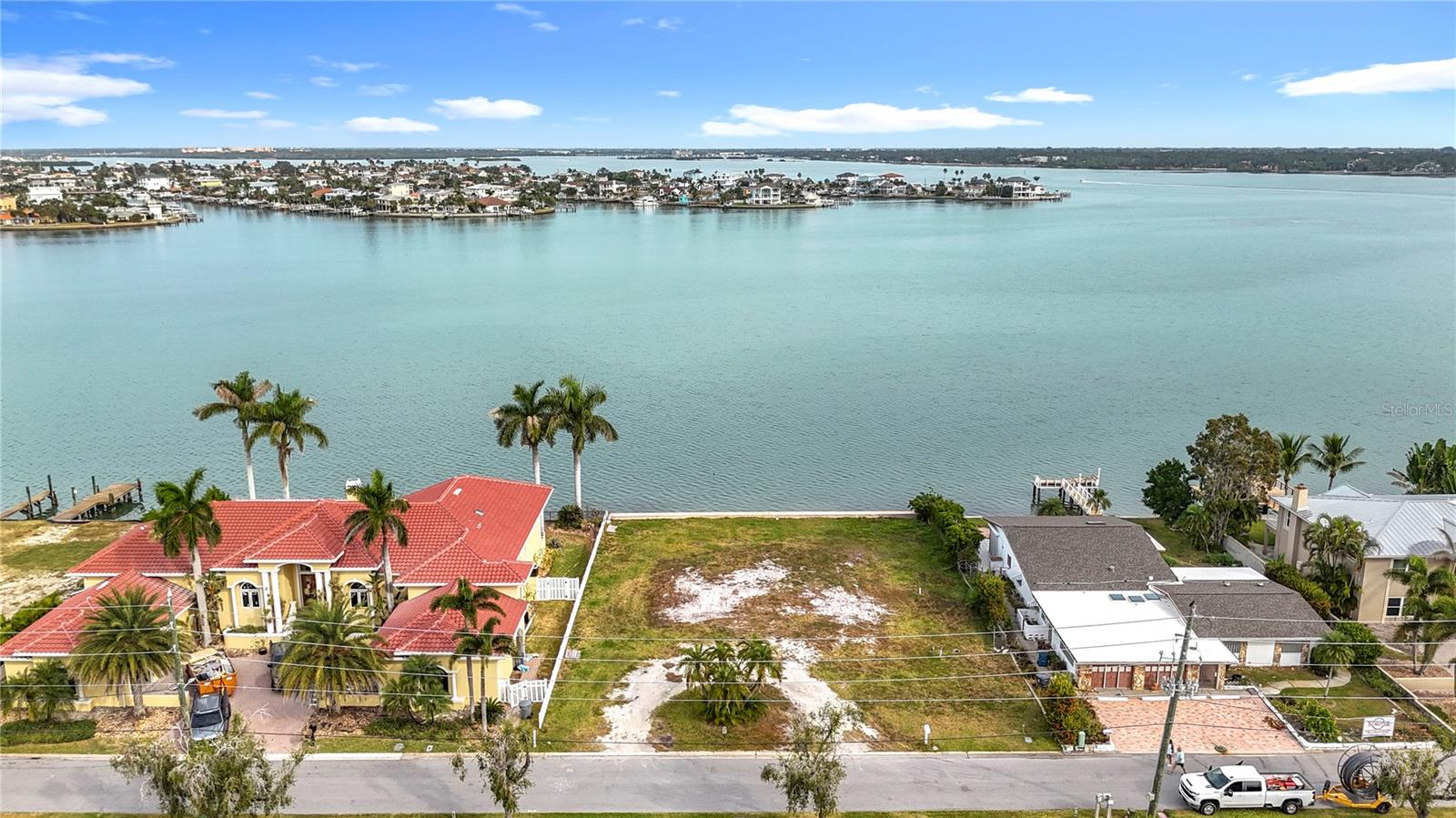 12 PARADISE LN, TREASURE ISLAND, FL, 33706