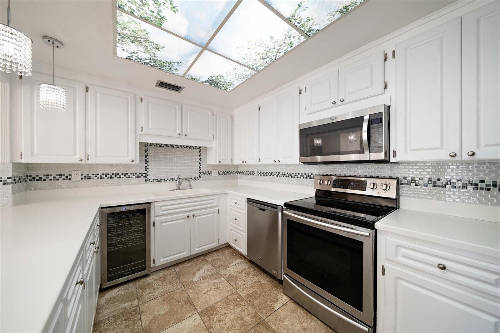 4 BELLEVIEW BLVD #106, BELLEAIR, FL, 33756