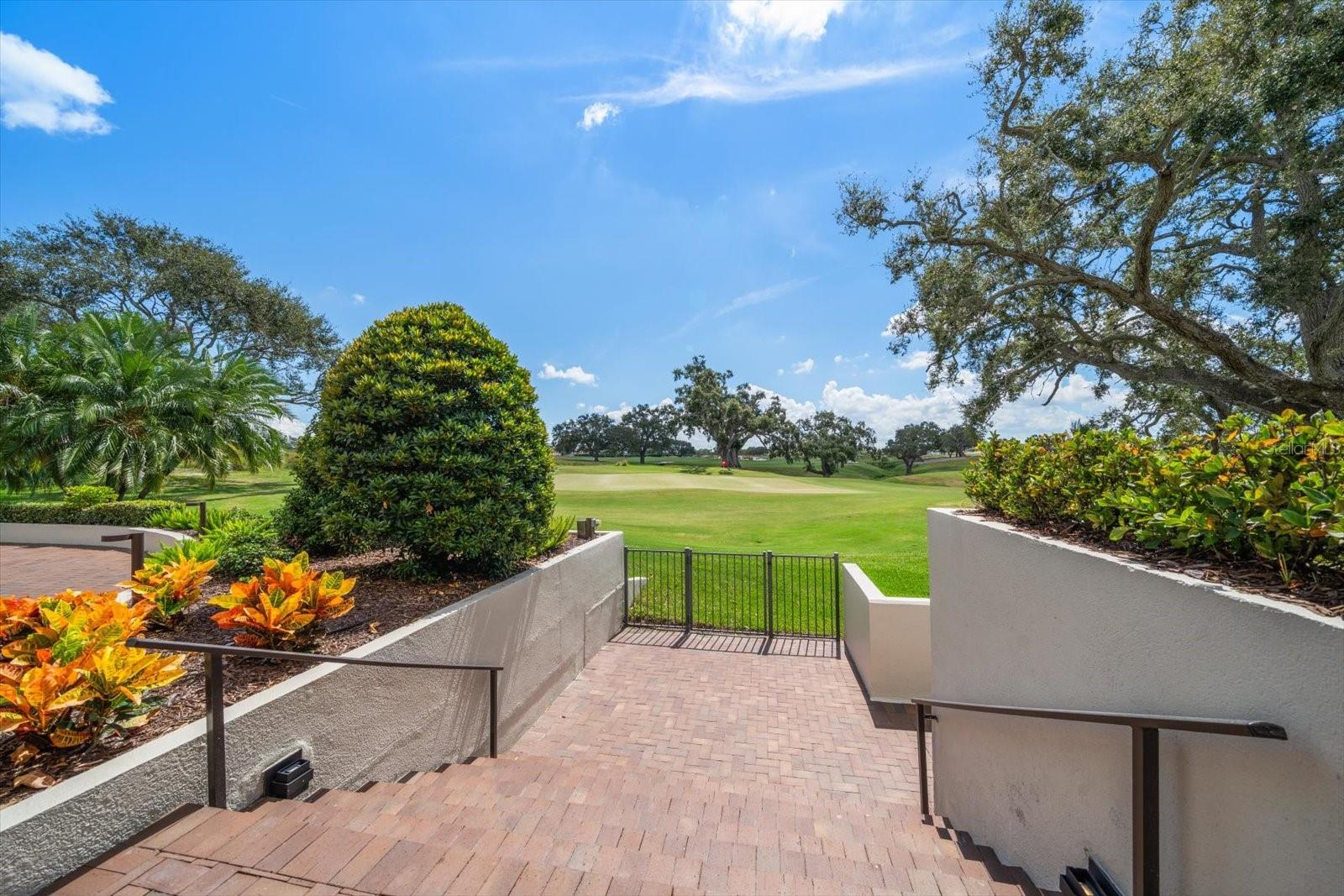 4 BELLEVIEW BLVD #106, BELLEAIR, FL, 33756