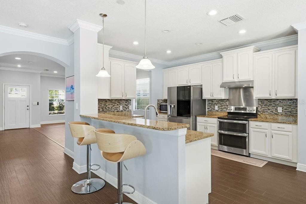 10534 LAKE SEMINOLE TER, SEMINOLE, FL, 33772