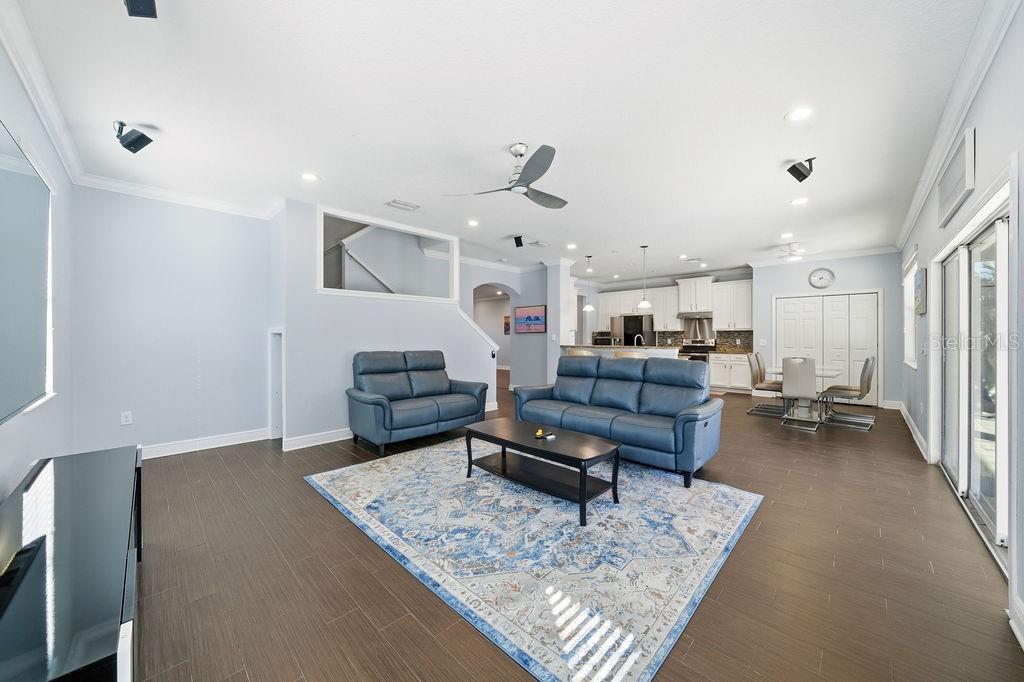 10534 LAKE SEMINOLE TER, SEMINOLE, FL, 33772