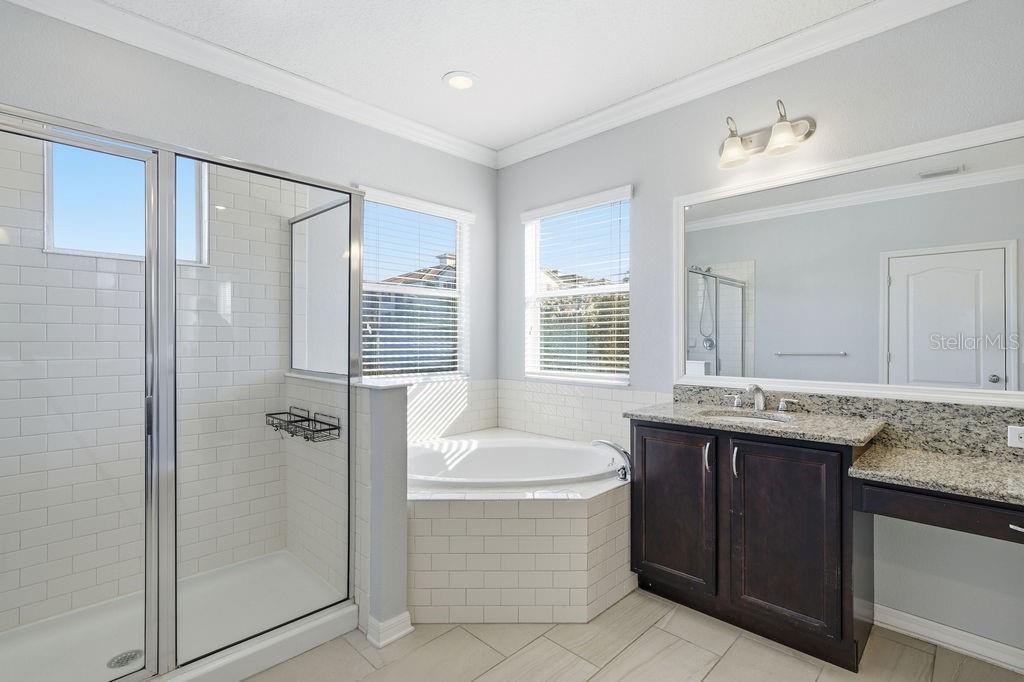 10534 LAKE SEMINOLE TER, SEMINOLE, FL, 33772