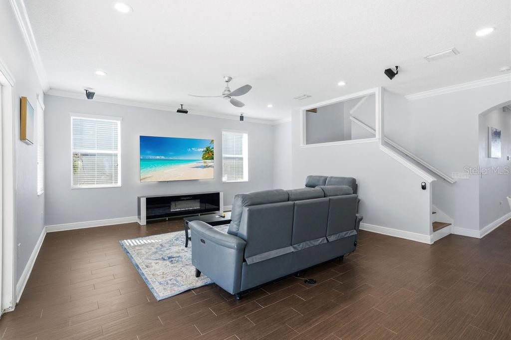 10534 LAKE SEMINOLE TER, SEMINOLE, FL, 33772