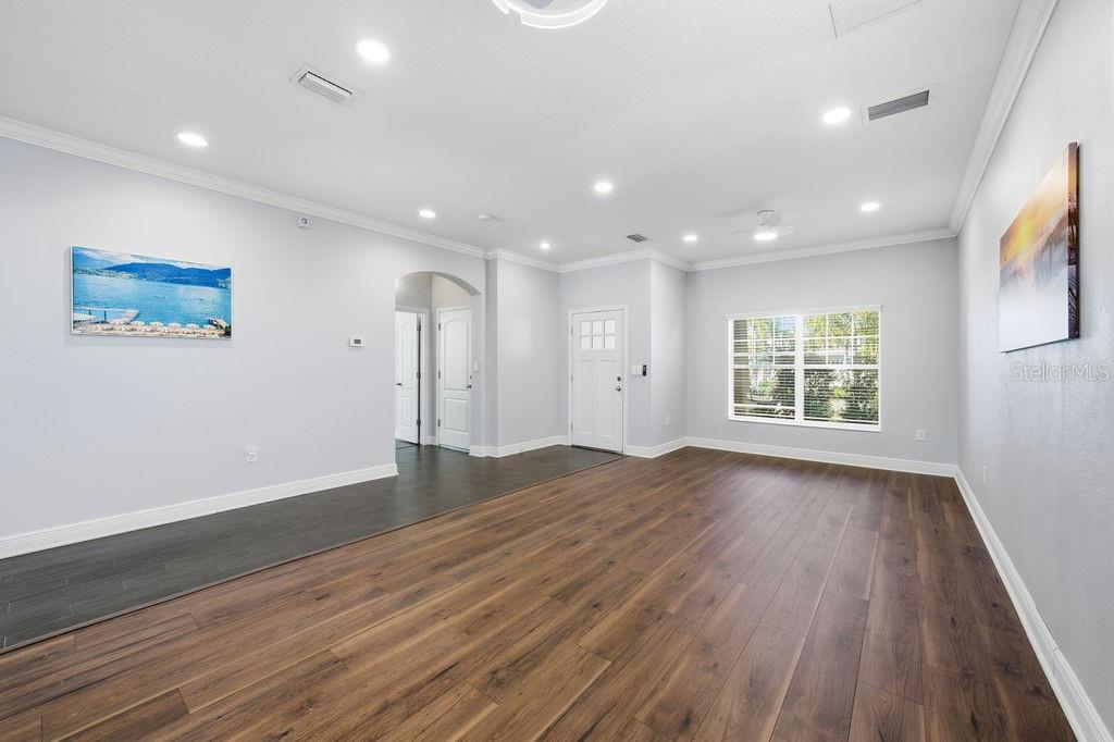 10534 LAKE SEMINOLE TER, SEMINOLE, FL, 33772