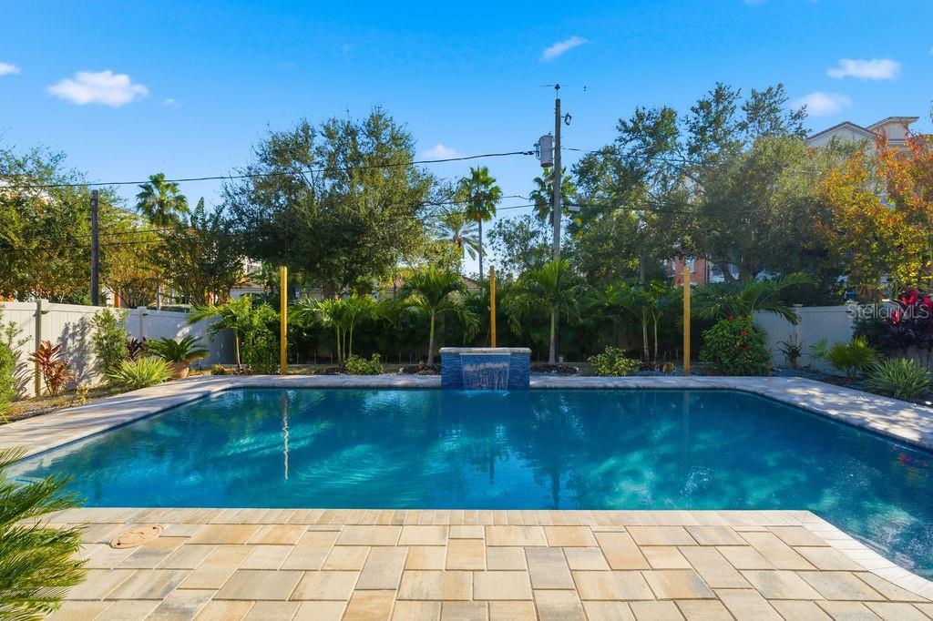 10534 LAKE SEMINOLE TER, SEMINOLE, FL, 33772