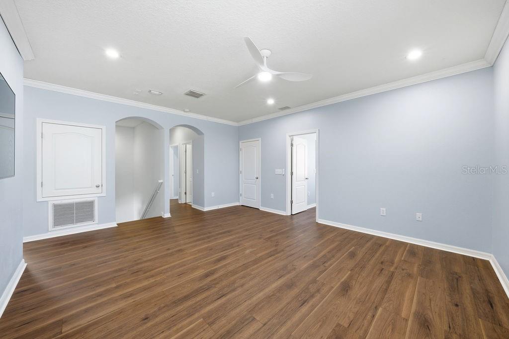 10534 LAKE SEMINOLE TER, SEMINOLE, FL, 33772