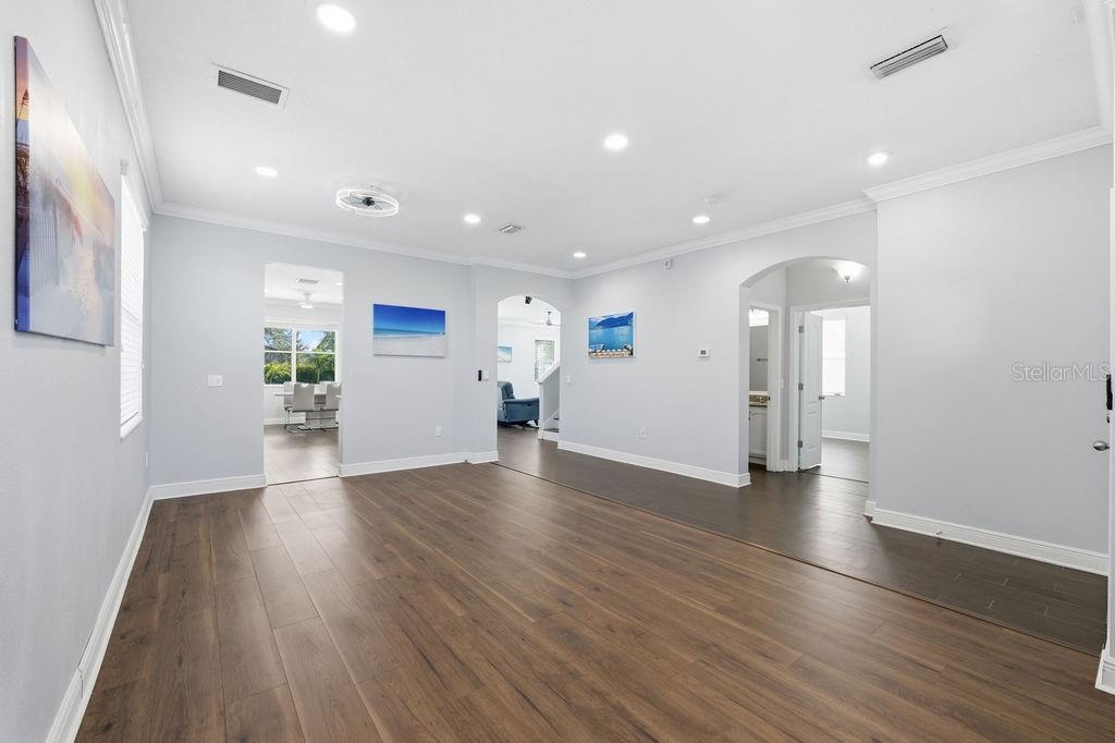 10534 LAKE SEMINOLE TER, SEMINOLE, FL, 33772