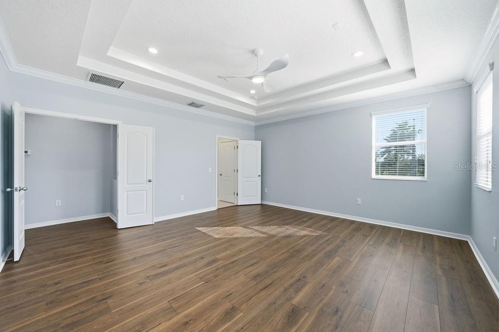 10534 LAKE SEMINOLE TER, SEMINOLE, FL, 33772