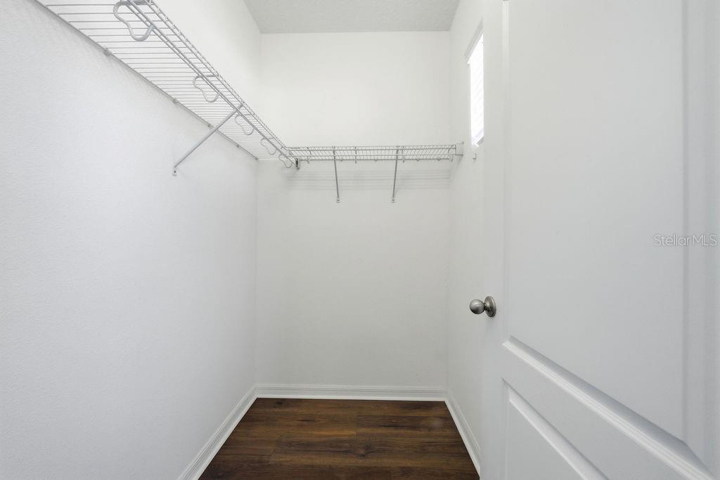 10534 LAKE SEMINOLE TER, SEMINOLE, FL, 33772