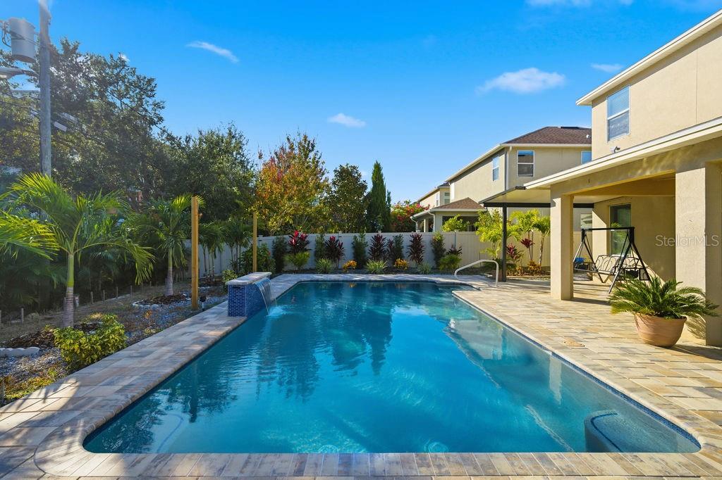 10534 LAKE SEMINOLE TER, SEMINOLE, FL, 33772