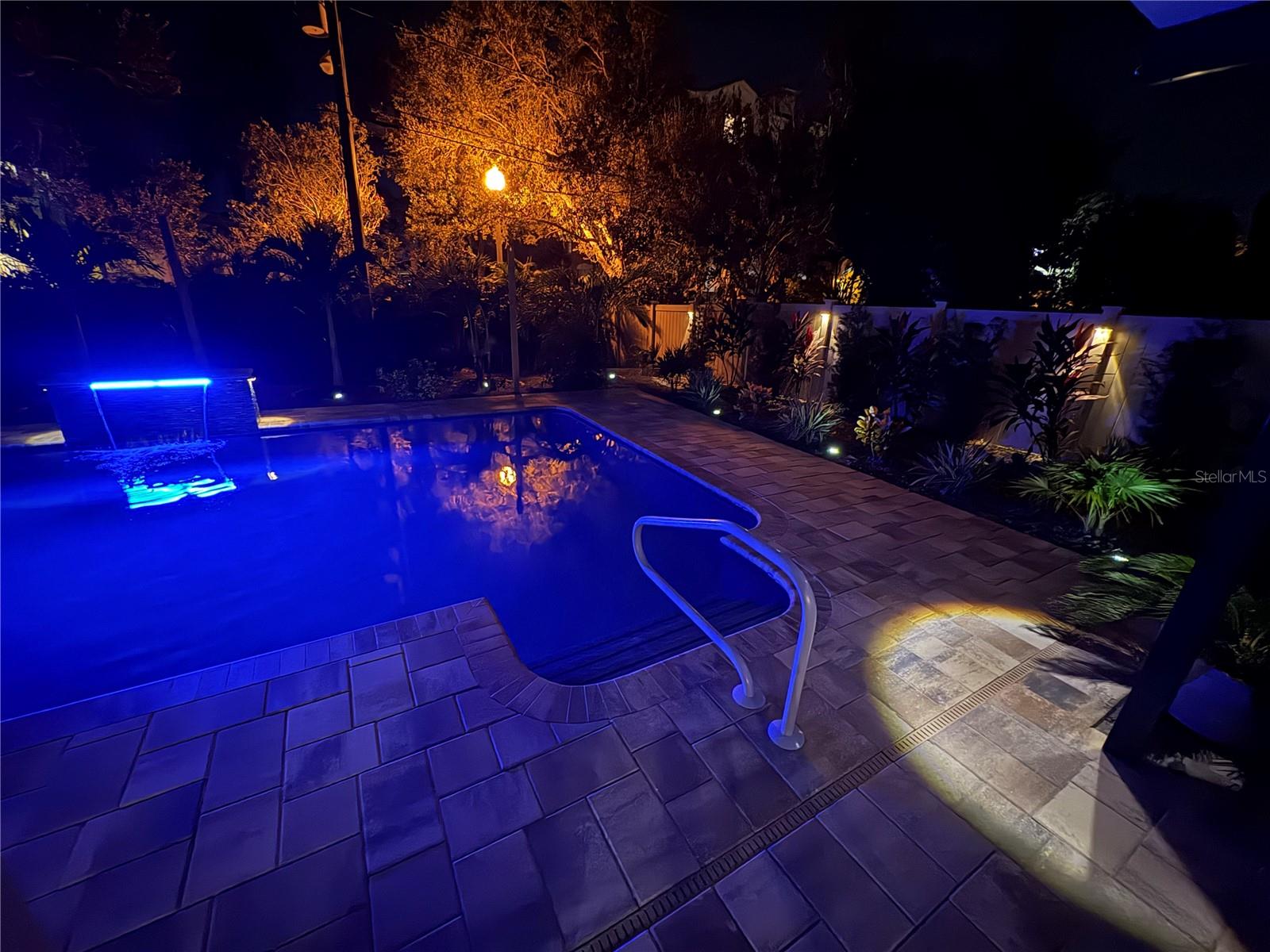 10534 LAKE SEMINOLE TER, SEMINOLE, FL, 33772