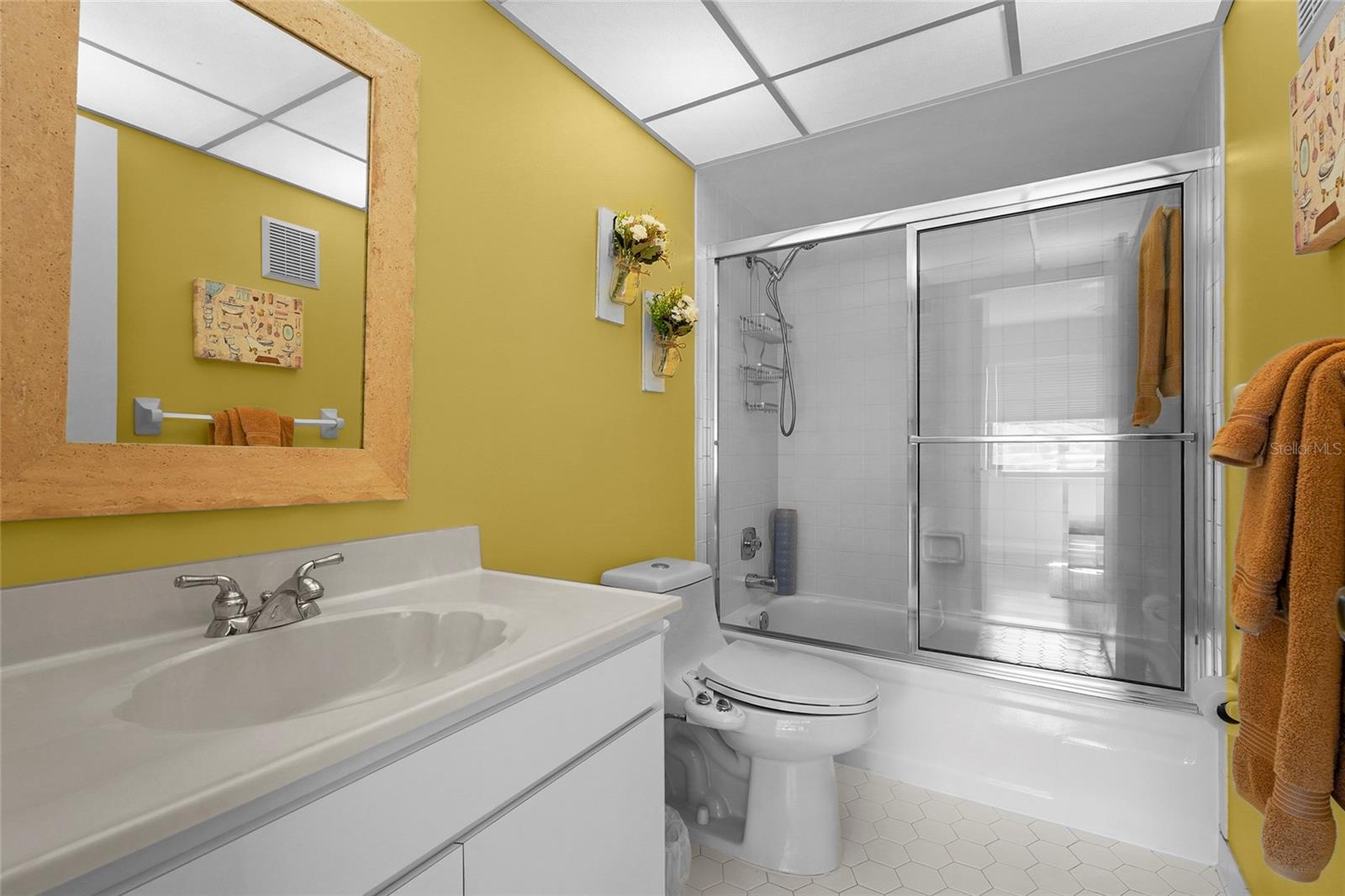 6104 29TH AVE W #1, BRADENTON, FL, 34209