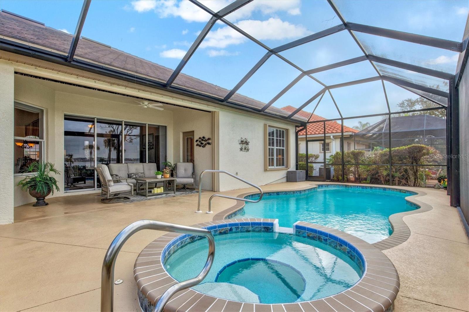 14026 ROYAL POINTE DR, PORT CHARLOTTE, FL, 33953