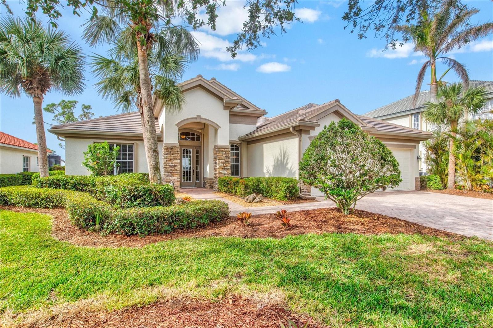 14026 ROYAL POINTE DR, PORT CHARLOTTE, FL, 33953