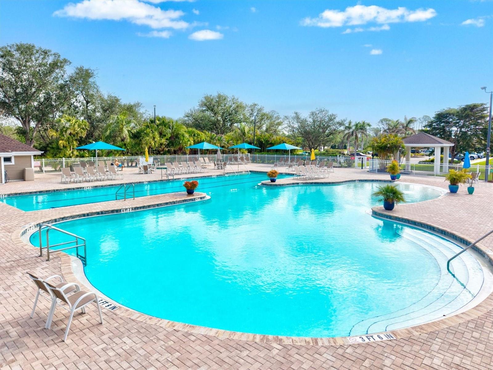 14026 ROYAL POINTE DR, PORT CHARLOTTE, FL, 33953