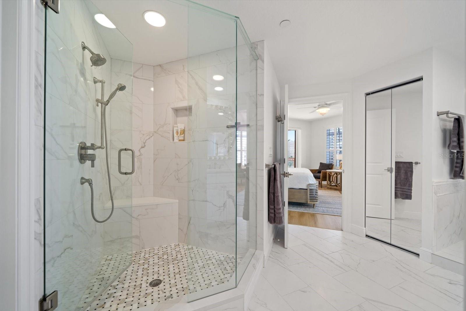 521 MANDALAY AVE #701, CLEARWATER BEACH, FL, 33767