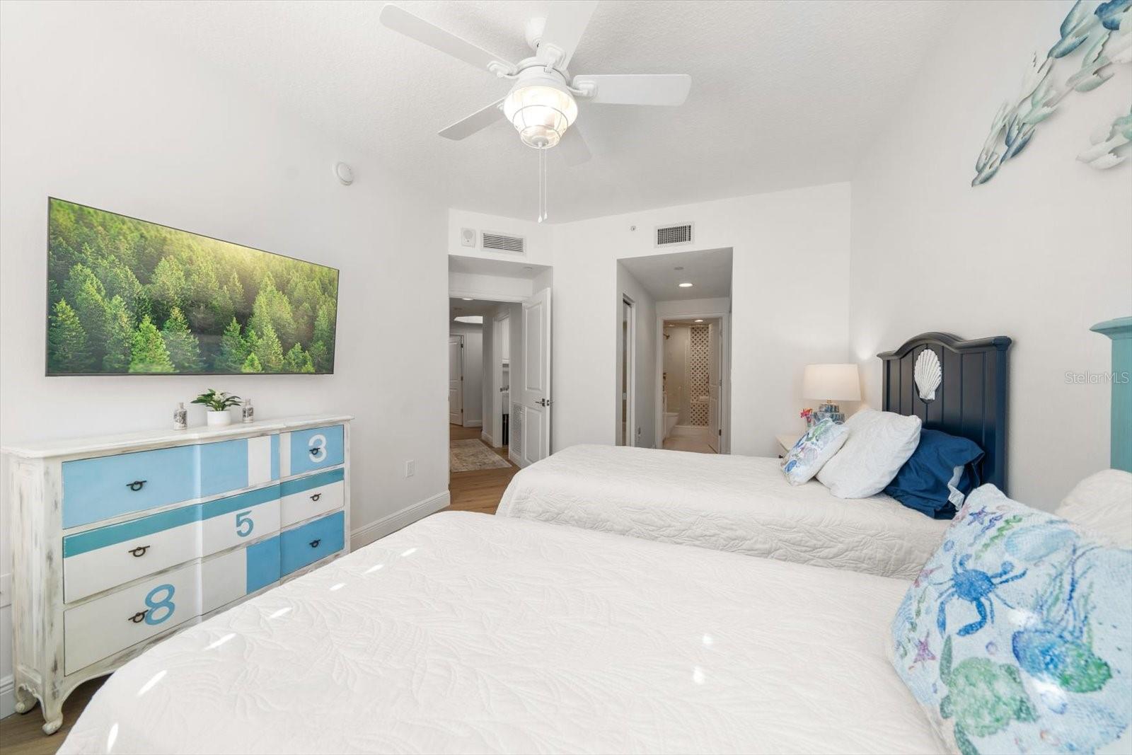 521 MANDALAY AVE #701, CLEARWATER BEACH, FL, 33767