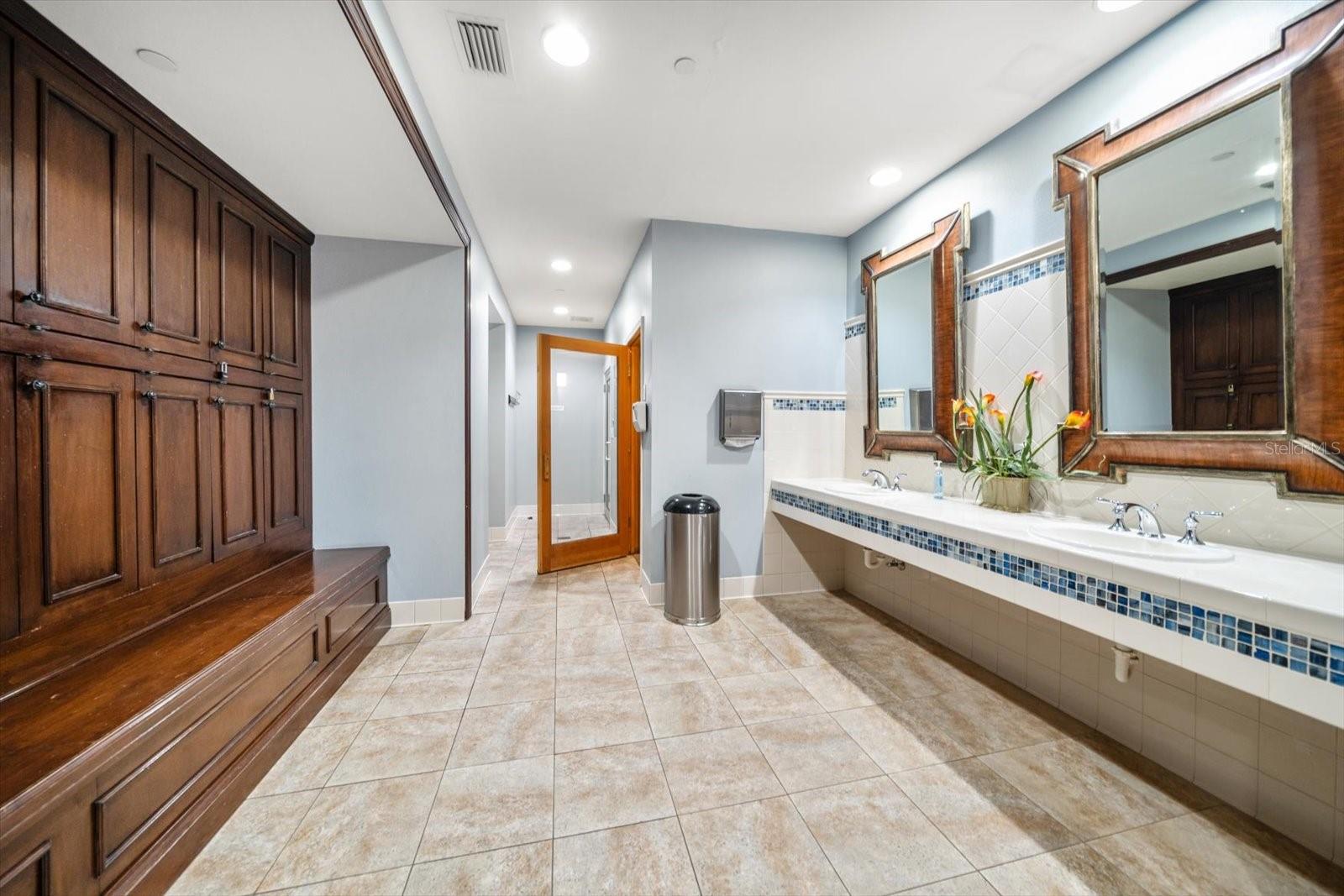 521 MANDALAY AVE #701, CLEARWATER BEACH, FL, 33767