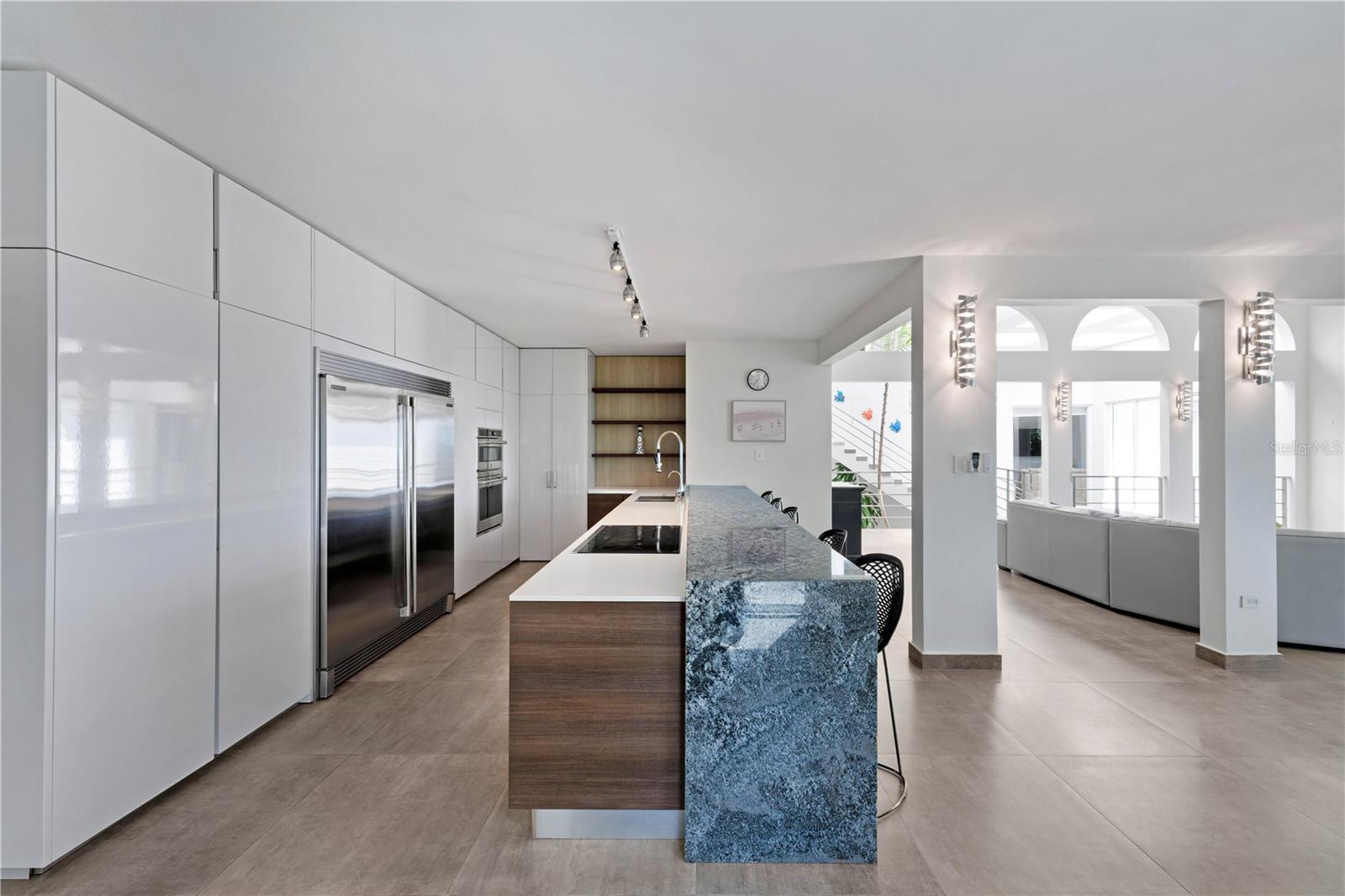 PR9117287 Property Photo