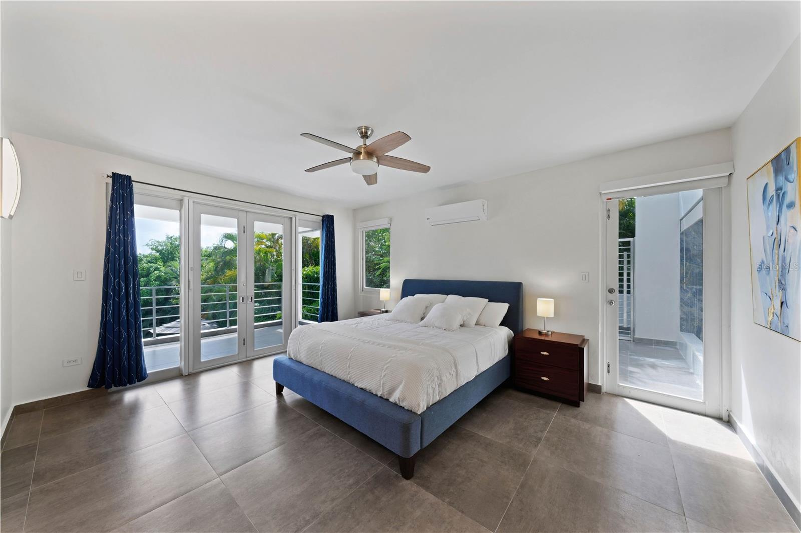 PR9117287 Property Photo