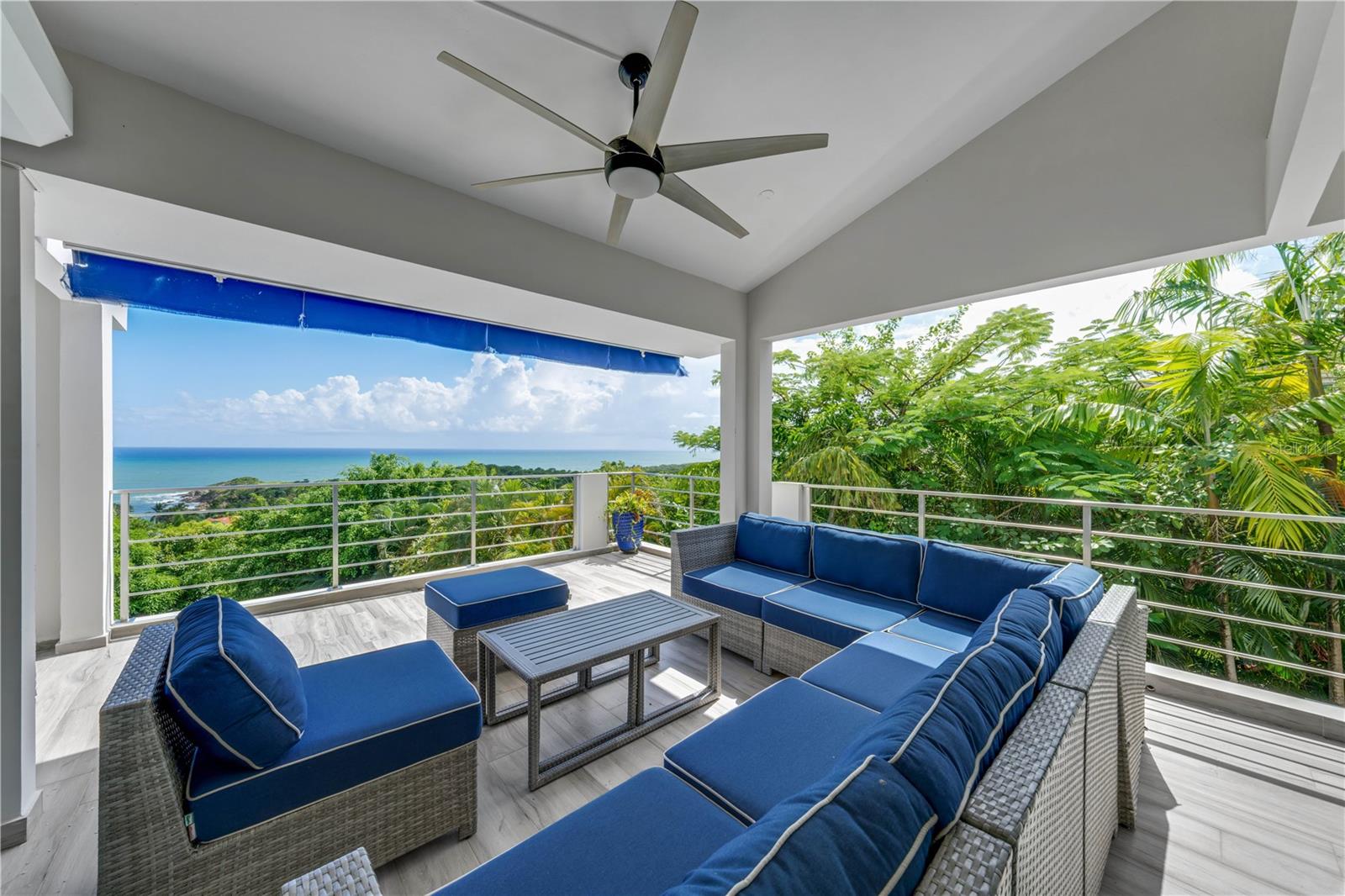 PR9117287 Property Photo