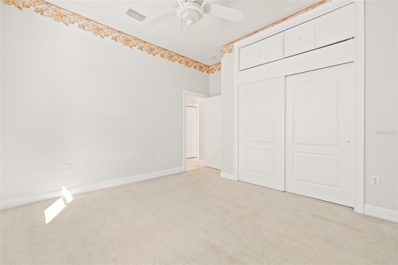 11040 FULTON AVE, WEEKI WACHEE, FL, 34613