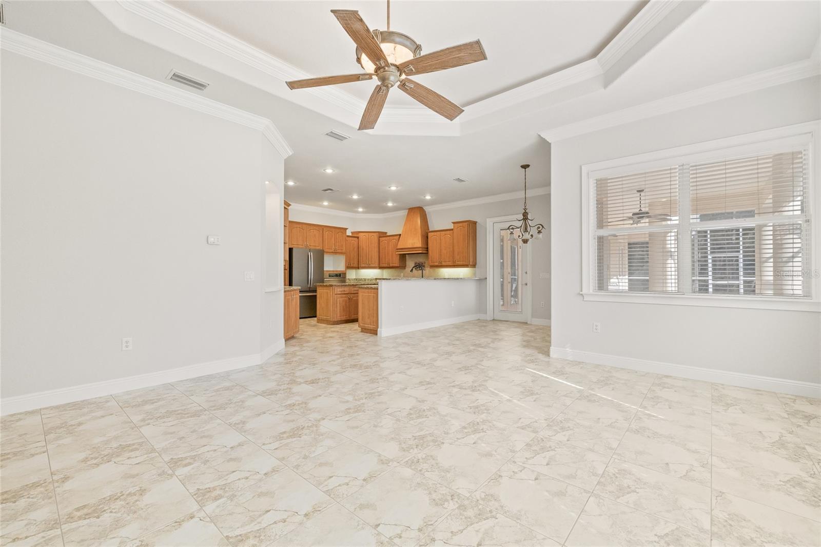 11040 FULTON AVE, WEEKI WACHEE, FL, 34613