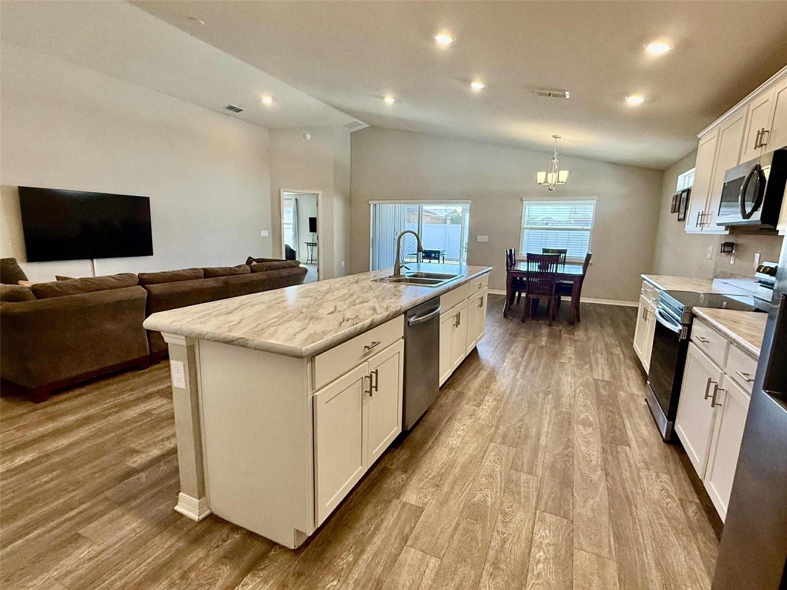 1222 THIRD CT, EAGLE LAKE, FL, 33839