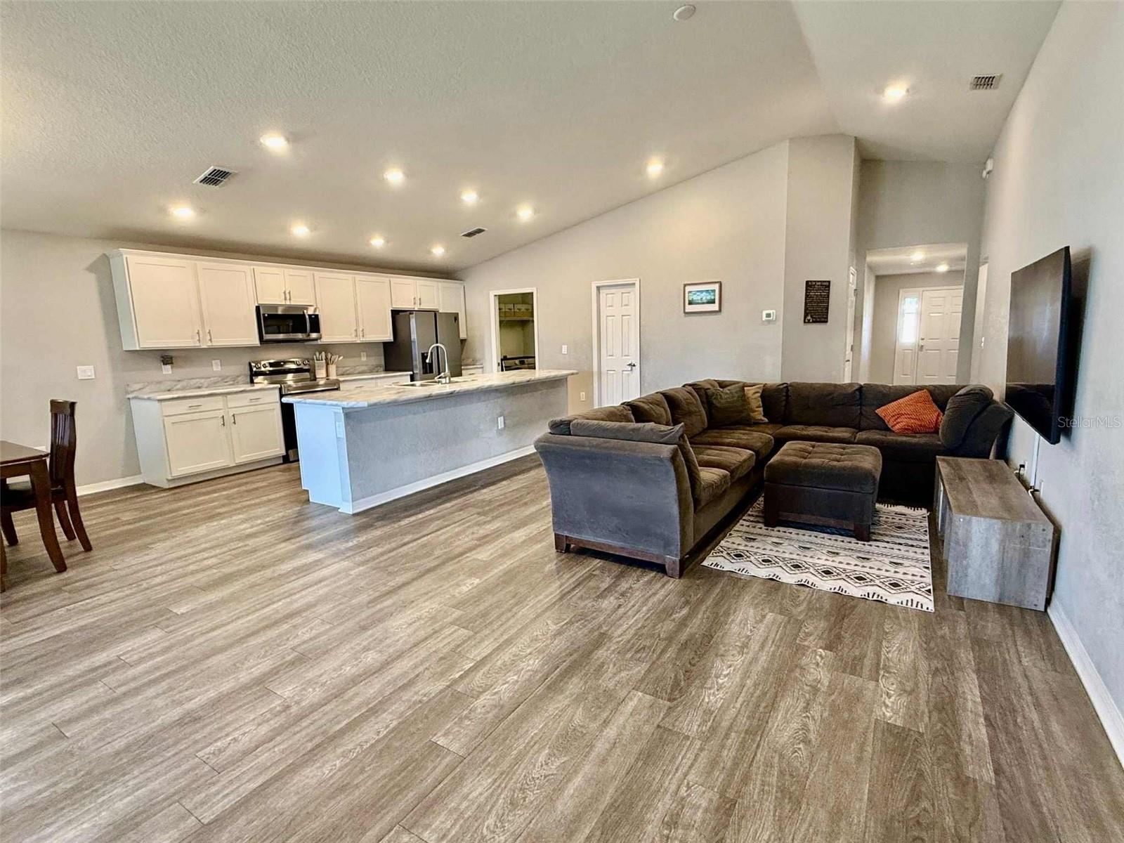 1222 THIRD CT, EAGLE LAKE, FL, 33839