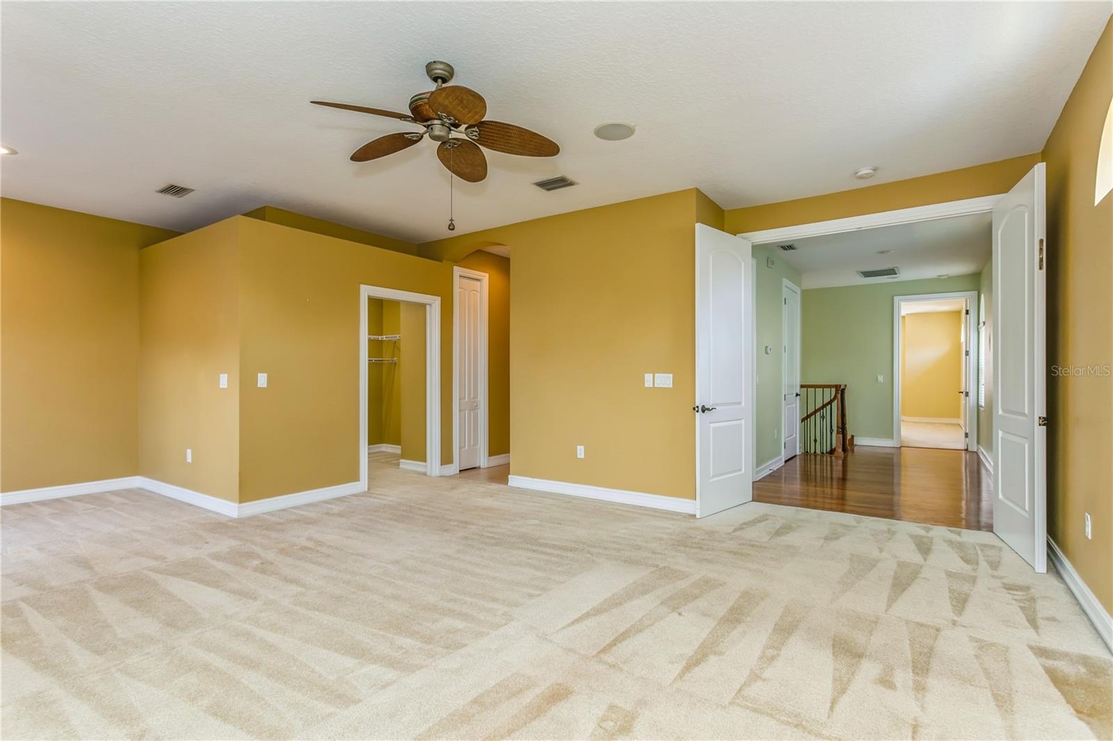 10426 LA MIRAGE CT, TAMPA, FL, 33615