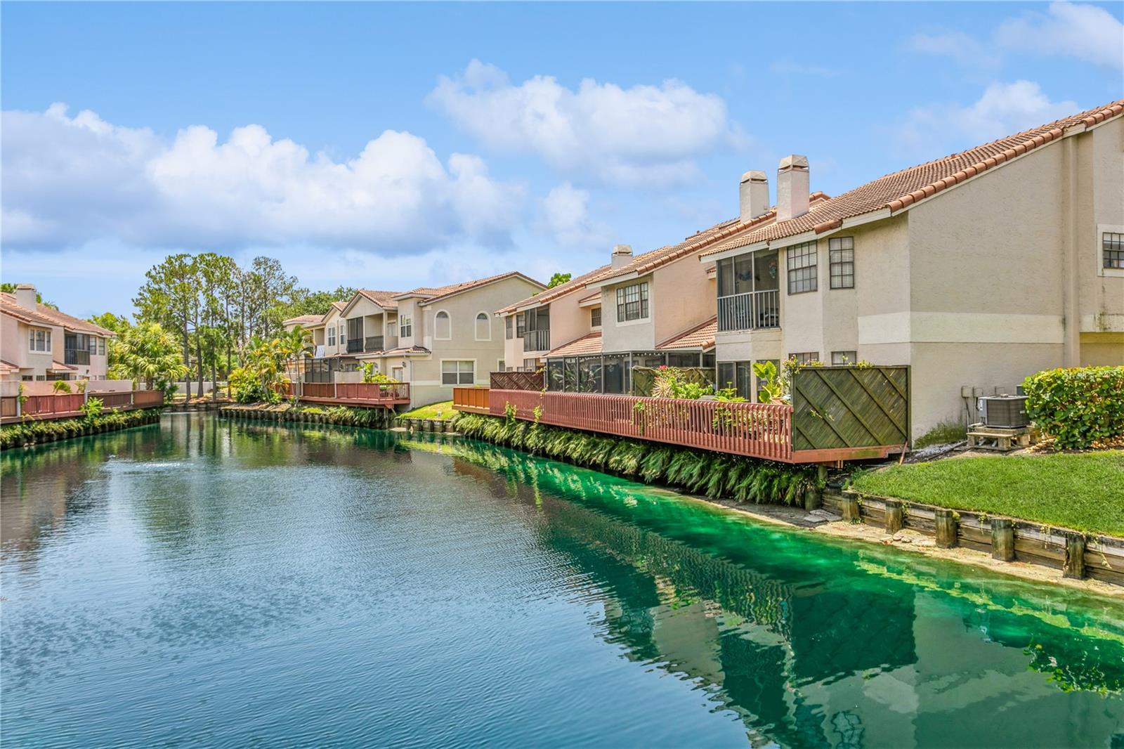 10426 LA MIRAGE CT, TAMPA, FL, 33615