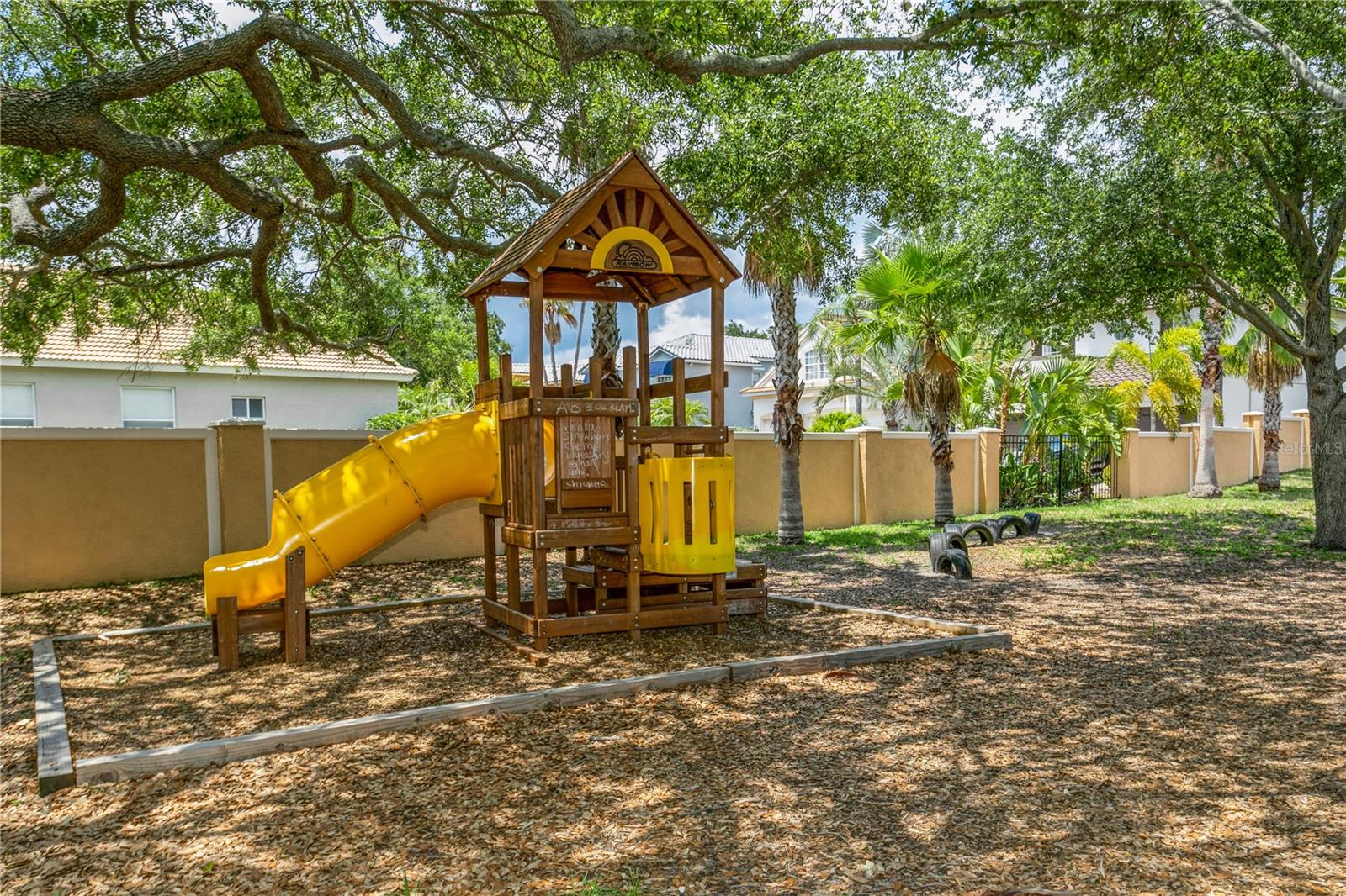 10426 LA MIRAGE CT, TAMPA, FL, 33615