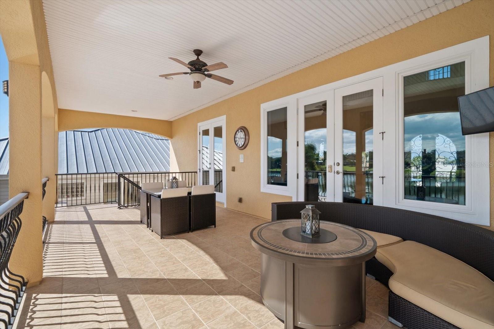 TB8447033 Property Photo