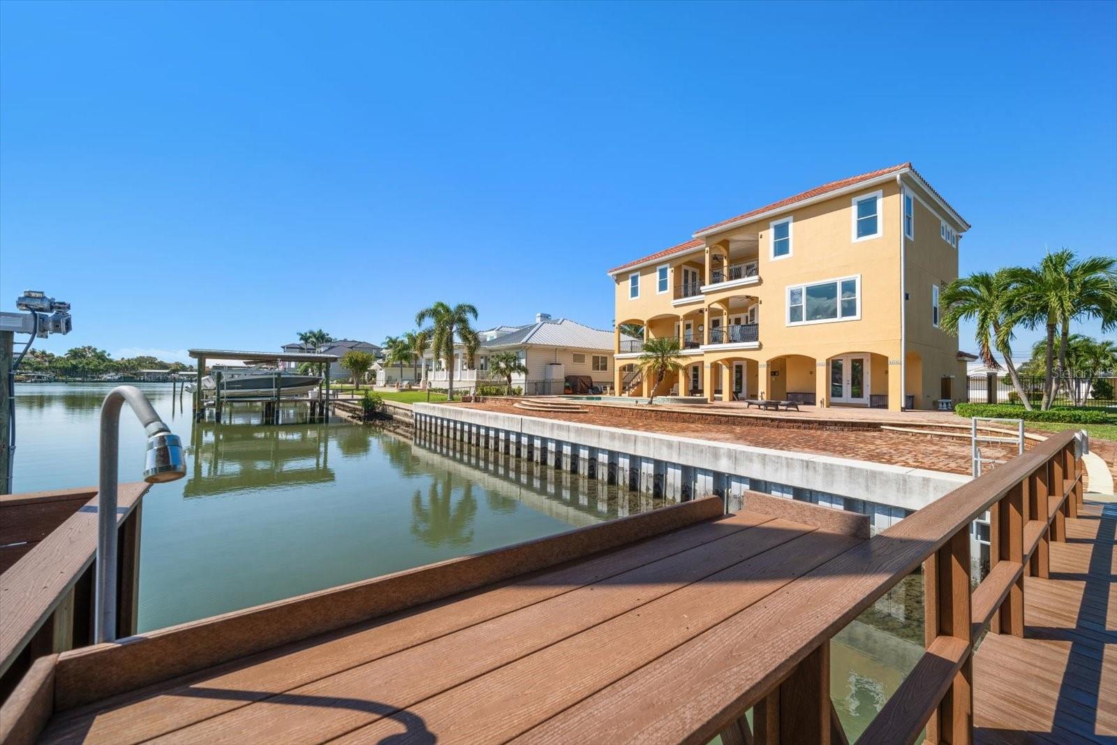 TB8447033 Property Photo