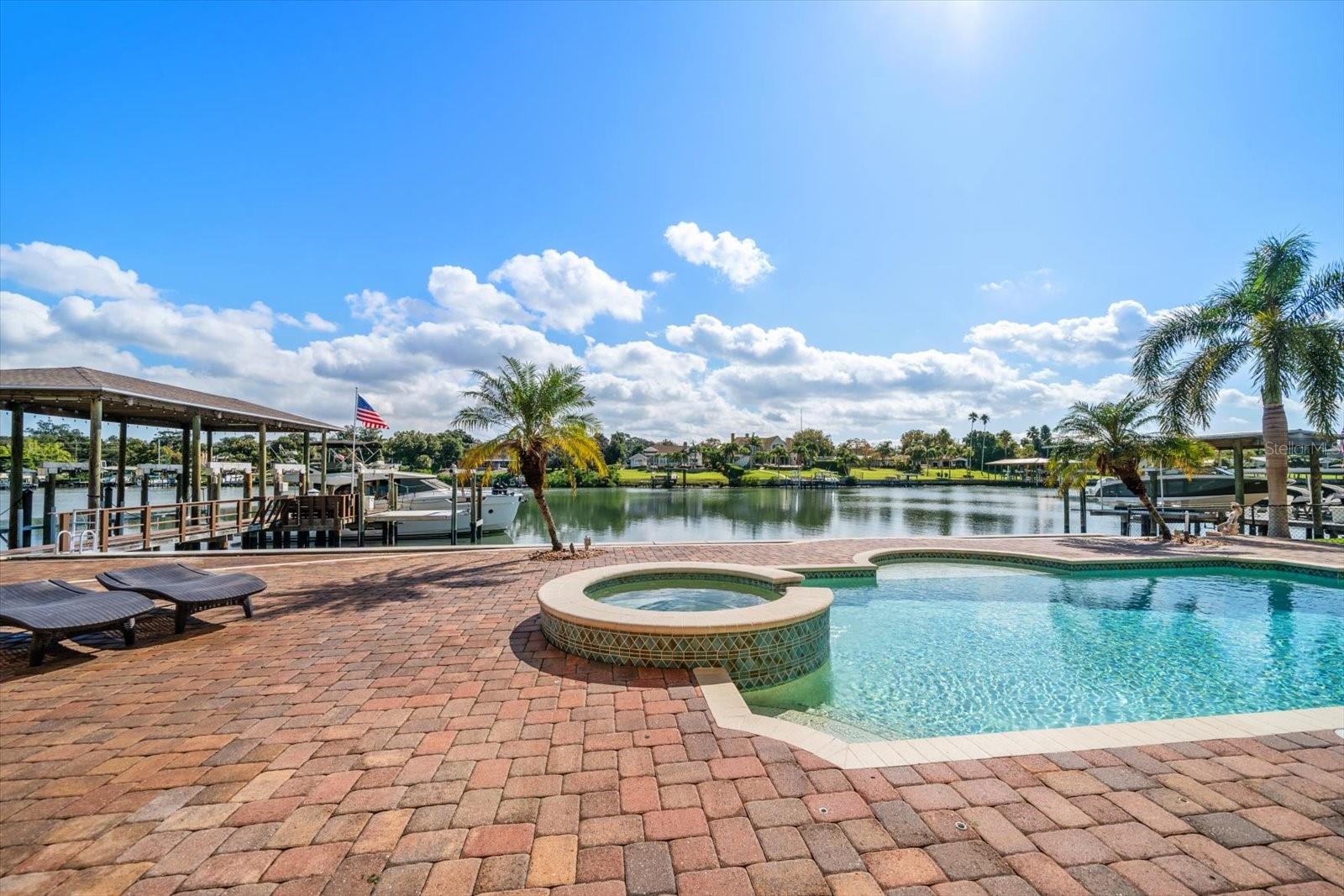 TB8447033 Property Photo