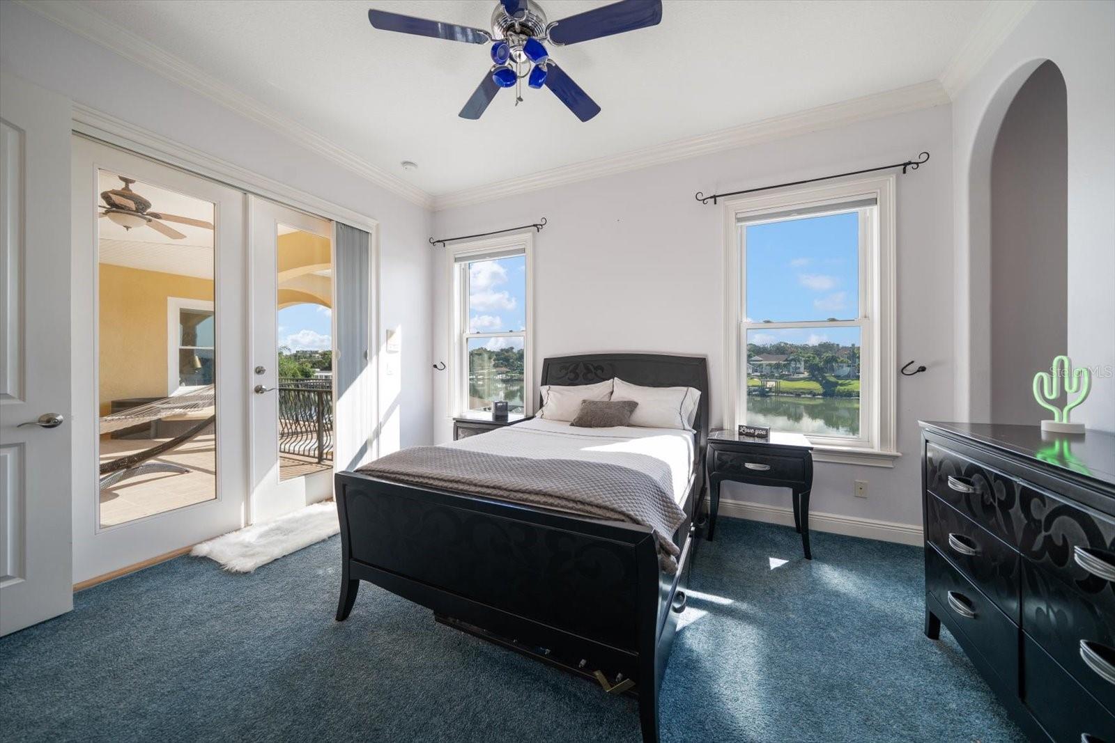 TB8447033 Property Photo