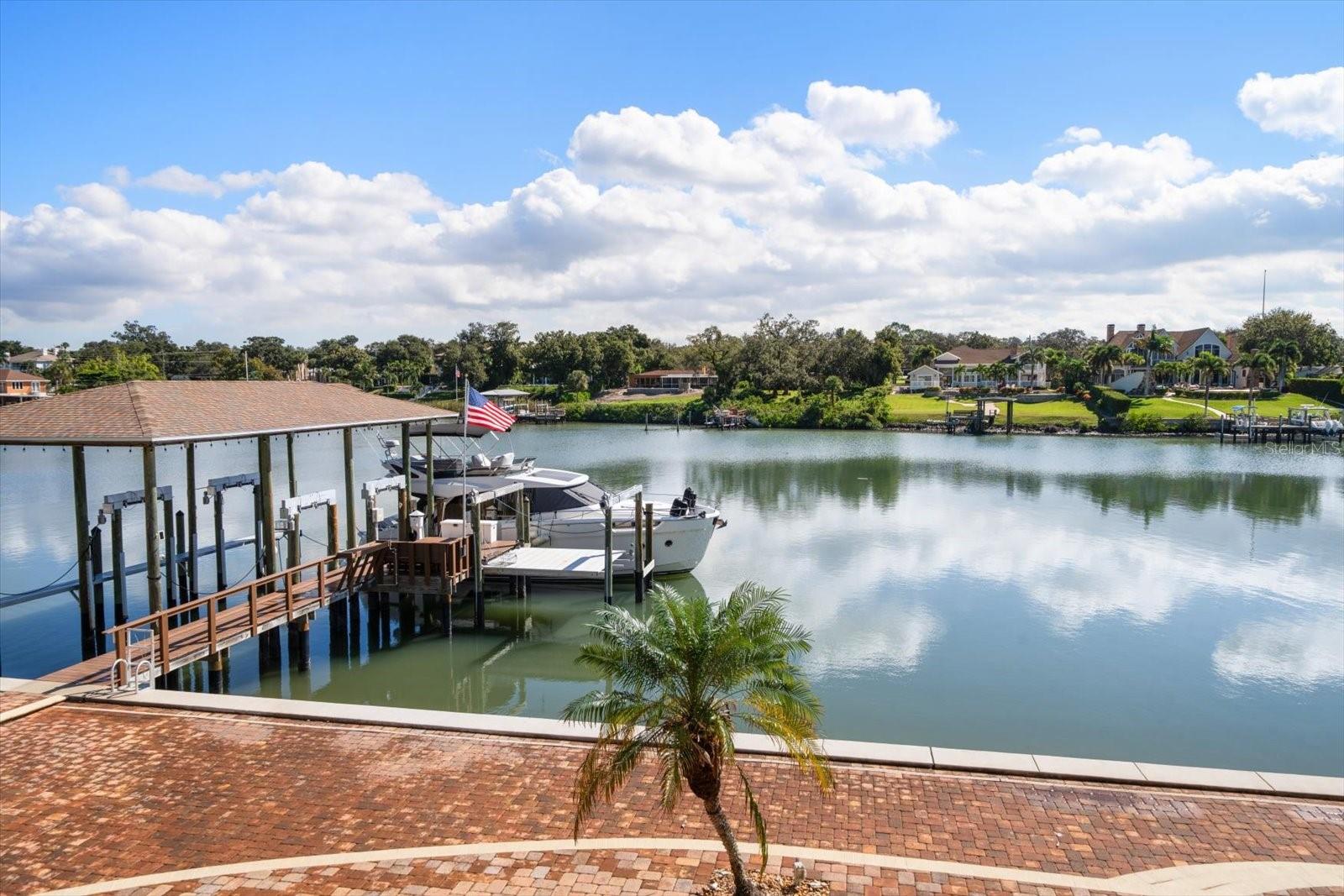 TB8447033 Property Photo