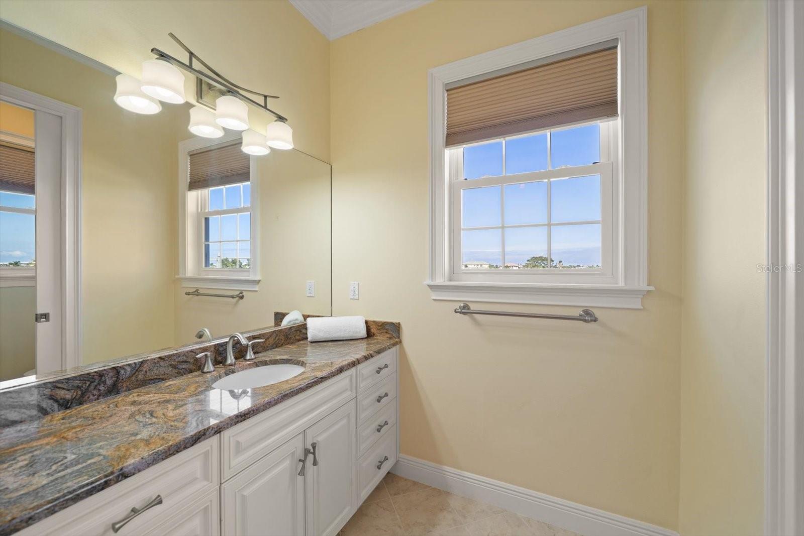 TB8447033 Property Photo