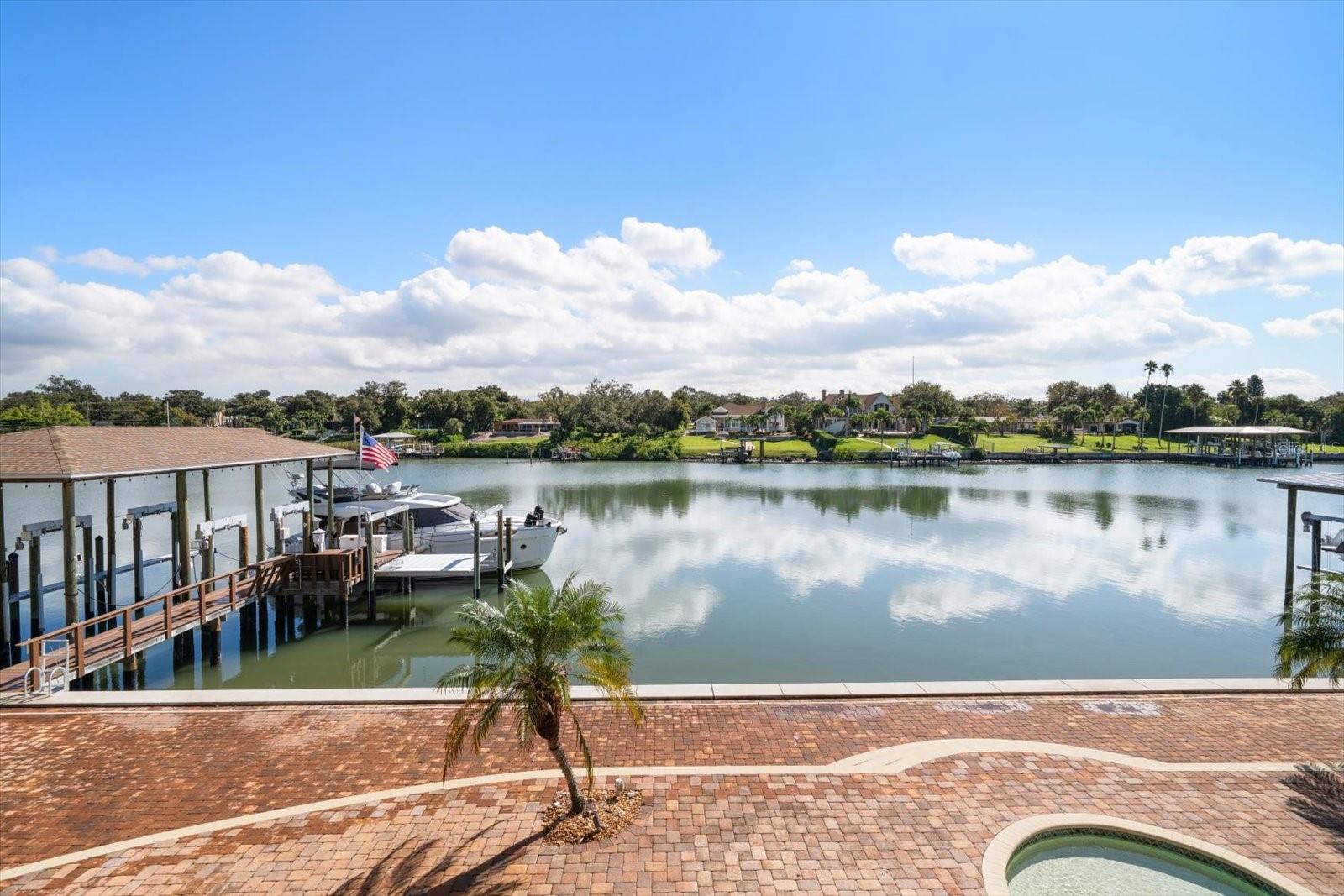 TB8447033 Property Photo