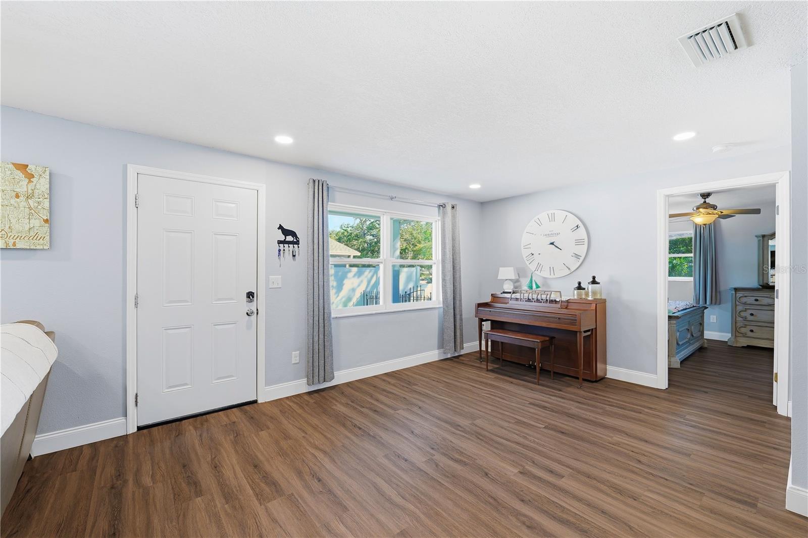 1178 BASS BLVD, DUNEDIN, FL, 34698