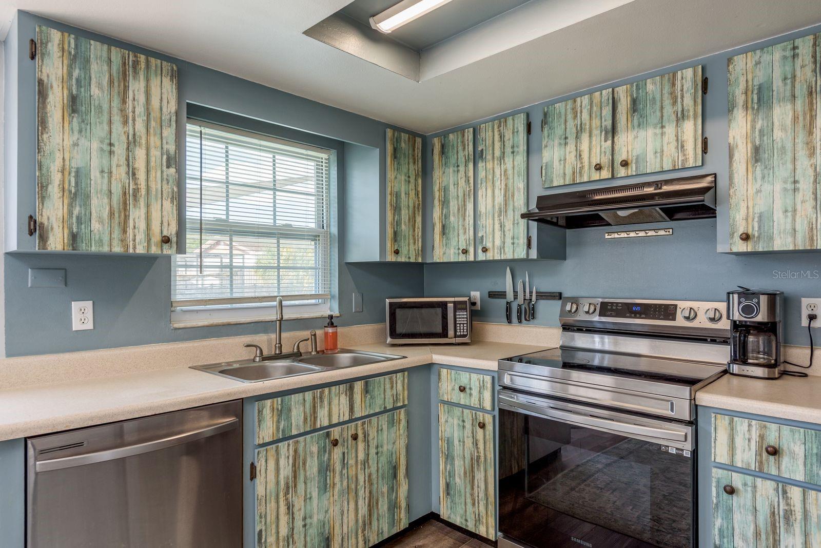 9829 CROFTON LN, PORT RICHEY, FL, 34668