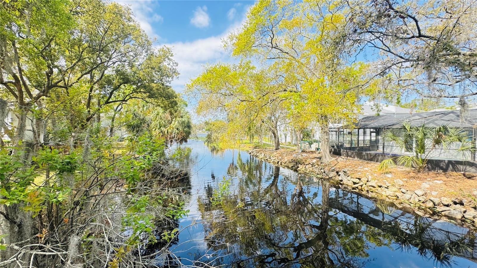 7200 E BANK DR, TAMPA, FL, 33617