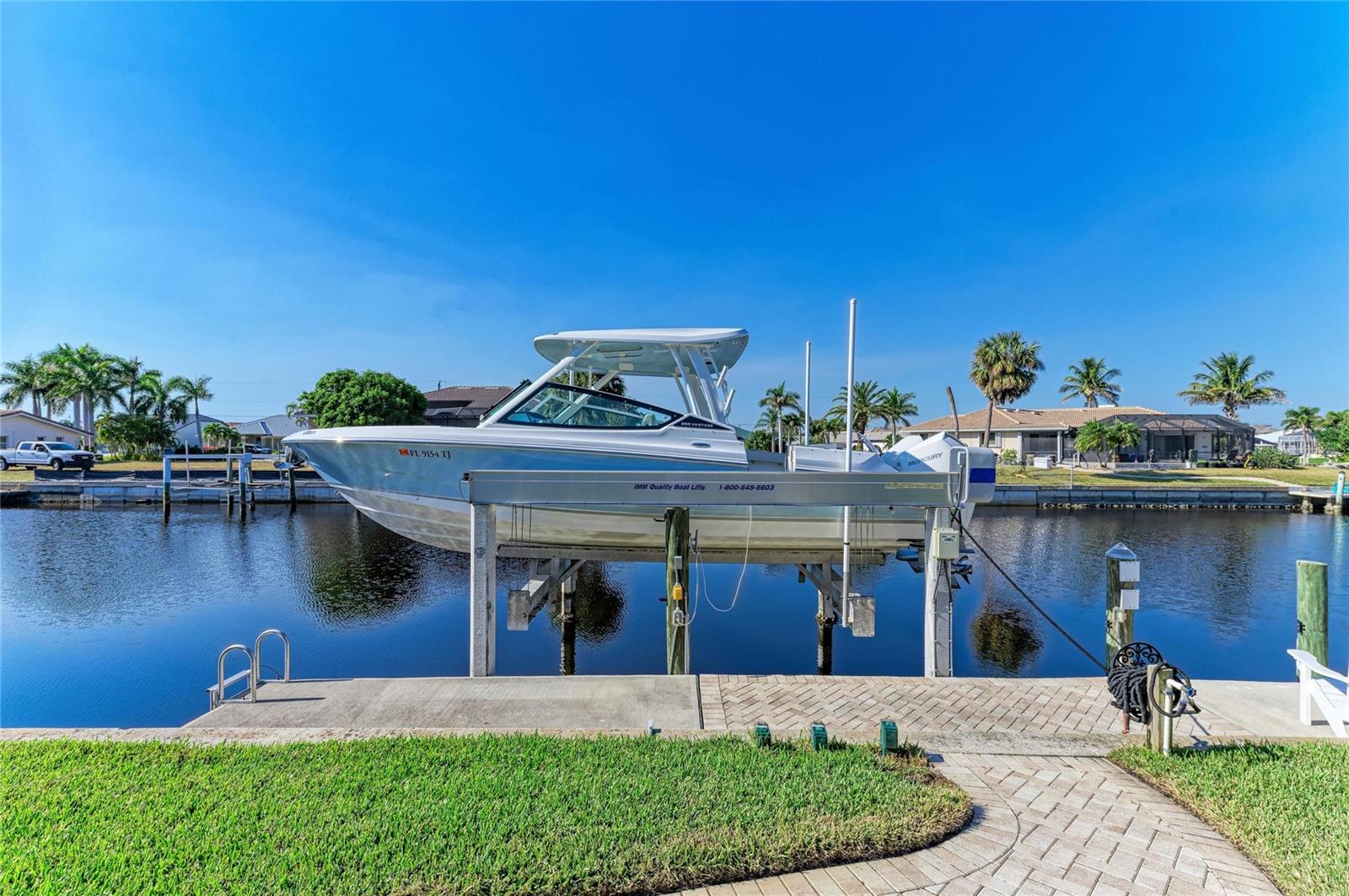 2410 W MARION AVE, PUNTA GORDA, FL, 33950